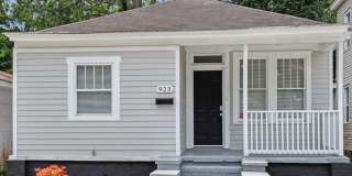 Large 3BR/2BA Downtown Savannah Home For Rent Gallery 23