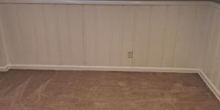 3 bed 2 bath 1 car garage, with fenced in backyard right in Aksarben! Gallery 12