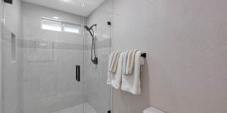 8426 E PLAZA Avenue Gallery 32