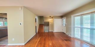 4517 Mayfield Drive Gallery 6