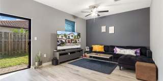 141 SE 34th Ter Gallery 10