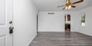 90 Tacoma Drive Gallery 6