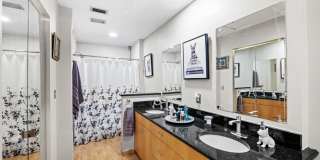 7500 Sunshine Skwy Lane S 205 Gallery 24