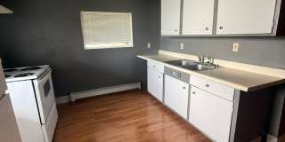 415-417 N Washington Gallery 1
