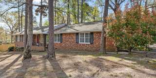 Beautifully Updated 4 Bed 3 Bath Home in Fayetteville Gallery 3