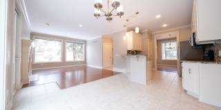 3290 North Shore Dr. Gallery 8