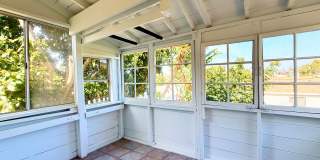 Welcome to your beautiful beach cottage, perfectly situated in Ocean Beach! Gallery 10