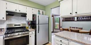 2738 Chertsey Dr, "furnished 4 Br Home" Gallery 7