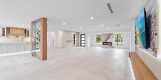 391 W Riverside Drive Gallery 48