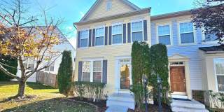 15334 ELIZABETH BURBAGE Loop 15334 ELIZABETH BURBAGE Loop Gallery 1