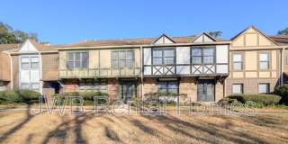 8159 Sutton Pl N Gallery 1