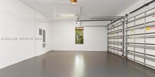 8420 NW 33rd St Gallery 2