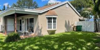11160 SW 11th Pl Gallery 12