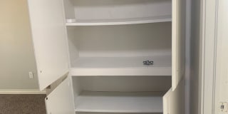 Remodeled 3 Bedroom near Moore Gallery 19
