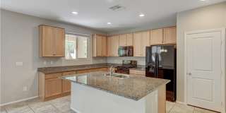 10679 COUNTRY KNOLL Way Gallery 15