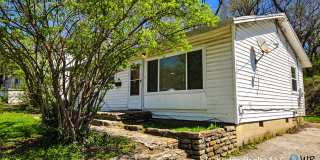 A Nice 3-Bed 1 Bath Ranch Style House in Northside!!! Gallery 1
