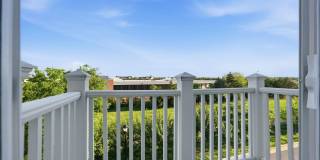 43849 KINGSTON STATION Terrace Gallery 6