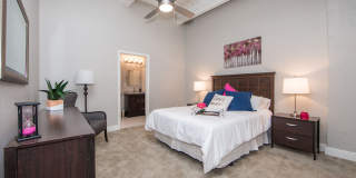 Broadway Apartments Gallery 14