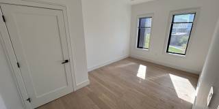 Luxurious Allston 2bd/2ba with washer/dryer in Unit! Gallery 6