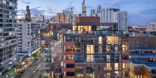 Nevéseno Gallery 110