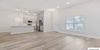 FULLY FENCED, UPGRADED 3/2/2 IN DESIRABLE PINE GROVE Gallery 6
