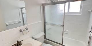 SPACIOUS UPGRADED TWO-BED ONE-BATH UNIT LOCATED IN THE HEART OF LITTLE HAVANA. THE BUILDING HAS A WASHER AND DRYER ON SITE Gallery 7