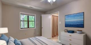 225 Twin Oaks Place Gallery 48