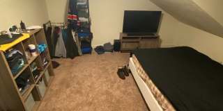 Southside Flats 3 bedroom! Central AC! Washer and Dryer Included! Available 8/7 Gallery 10