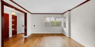 7248 N Ridge Boulevard Gallery 8