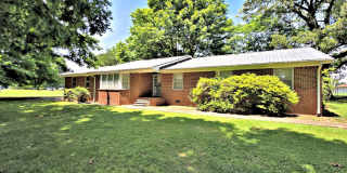 House Athens/Limestone County 4BR/2BA with 2 car garage Gallery 1