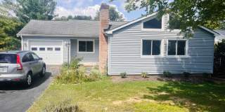3 Bedroom, 2 Bath House in Woodbine w/walking trail access Gallery 1