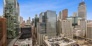 Arrive Streeterville Gallery 44