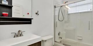 9512 Greenpointe Drive Gallery 12