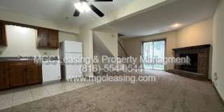 3557-3563 NE Independence Cir 3557-3563 NE Independence Cir Gallery 4