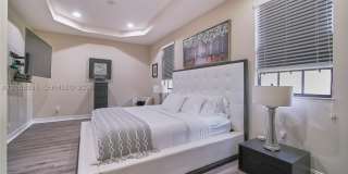 129 Riverwalk Cir E Gallery 17