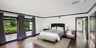 1443 N Doheny Dr Gallery 11