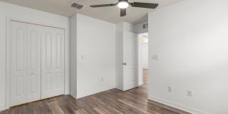 Spacious Riverview Rental in South Fork Lakes with Oversized Screened Patio & 2-Car Garage Gallery 22