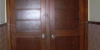 680 Oak Street Gallery 14