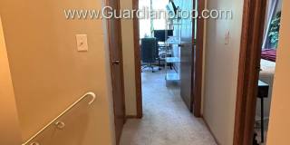 St Louis Park 2 Bedroom Town Home, Dishwasher, 1 Car Garage, Central Air, W/D Gallery 14