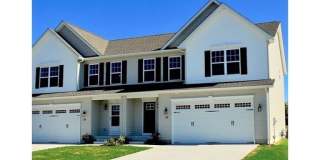 Beautiful Duplex in Water's Edge Gallery 1