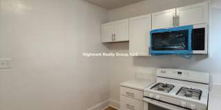 4418 North Whipple St. Gallery 3