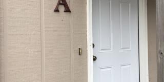 1106-1108 S. Joplin Gallery 5