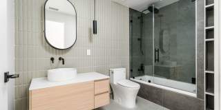 The Samson Gallery 171