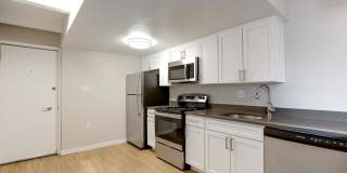 950 Lafayette Gallery 21