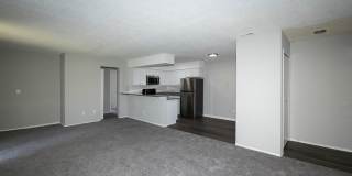 Emerald Apartments Gallery 58