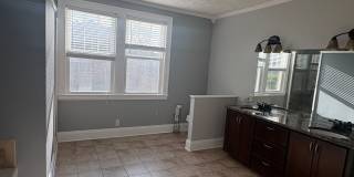 5BR/2.5 Bath in Prime 12 South | Park-Facing | Two Sunrooms | Walkable Luxury Living Gallery 39