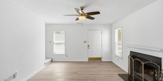 Spacious 2-Bedroom, 2.5-Bath in Oakhurst Spacious 2-Bedroom, 2.5-Bath in Oakhurst Gallery 10