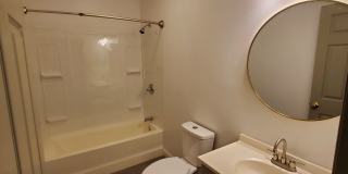 525 Pine St Gallery 1