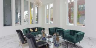 Liberty Square I Gallery 11