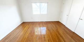 2 BED, 2 BATH BEAUTIFUL UNIT CLEVELAND! Gallery 1